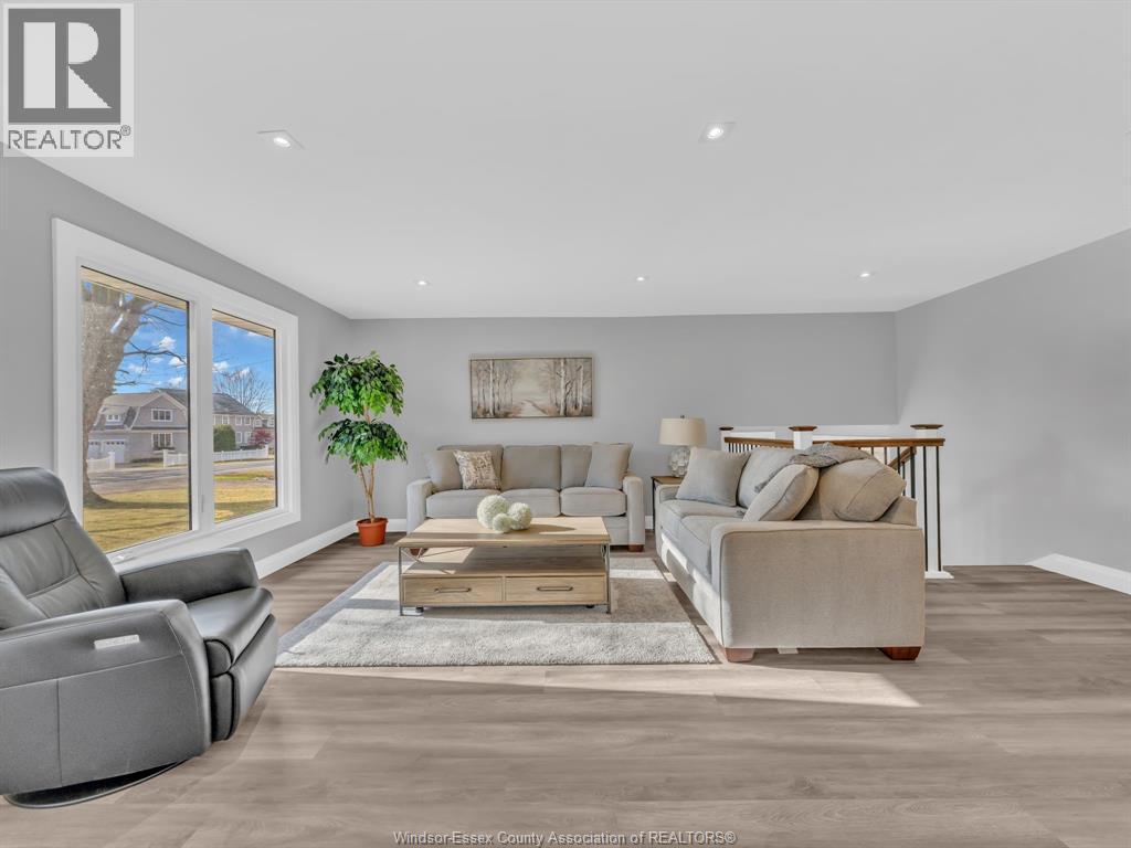 332 Heritage ROAD - 12