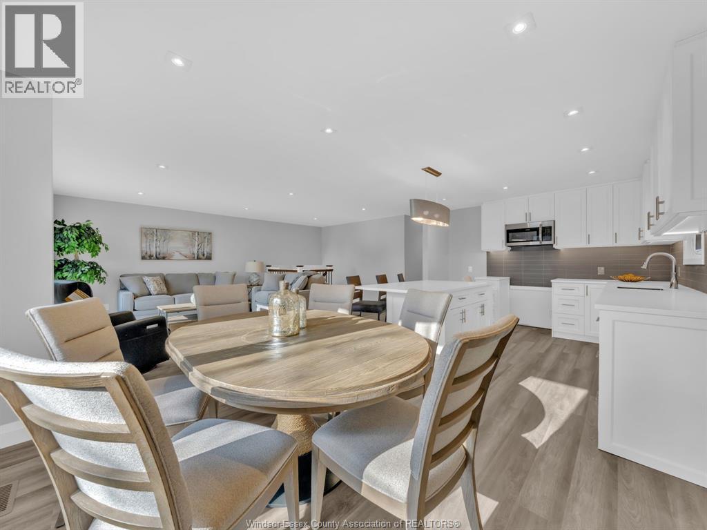 332 Heritage ROAD - 6