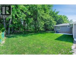 332 Heritage Road, Kingsville, ON  Photo 36
