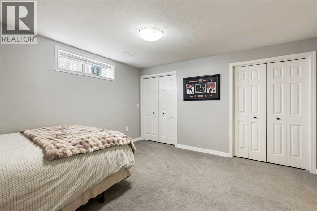 11 Strathmore Lakes Crescent - 31