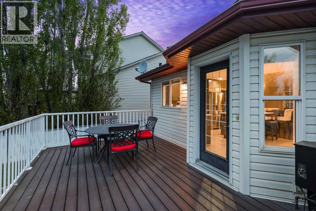 11 Strathmore Lakes Crescent - 36