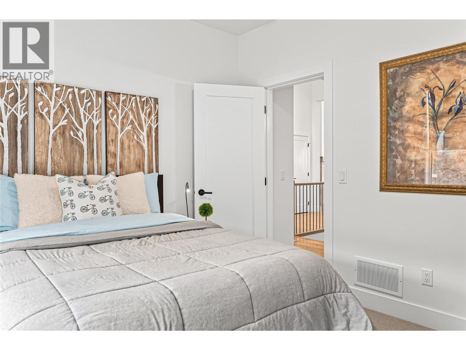 209 Ashcroft Place - 16
