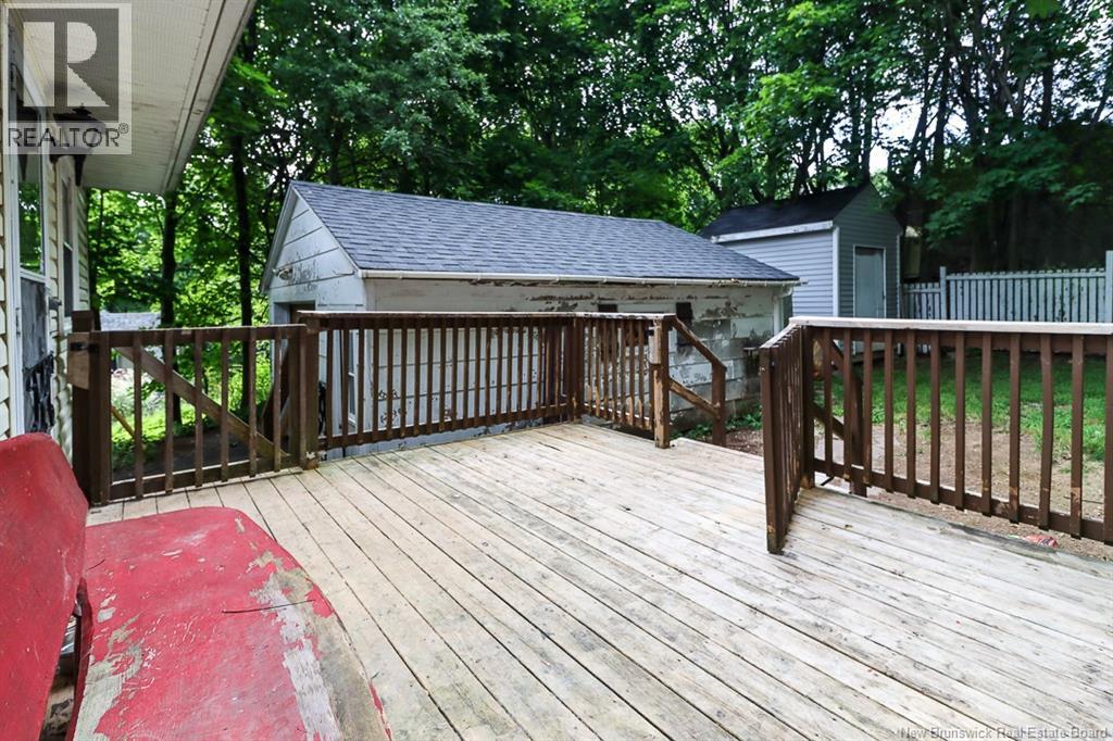 13 Clark Road - 39