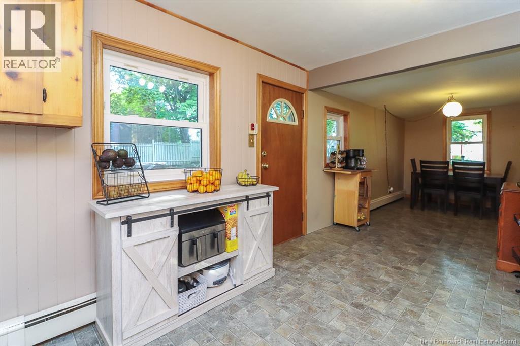 13 Clark Road - 21