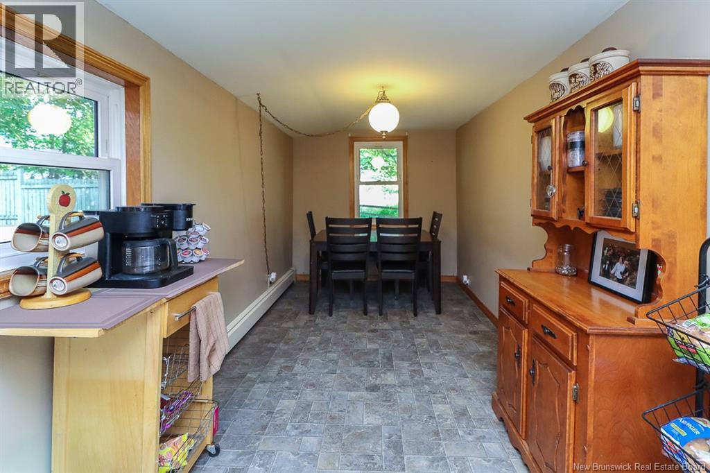 13 Clark Road - 22