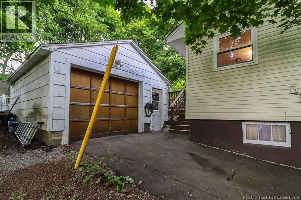 13 Clark Road - 45