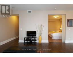 2009 - 300 Front Street, Toronto, ON M5V0E9 Photo 10