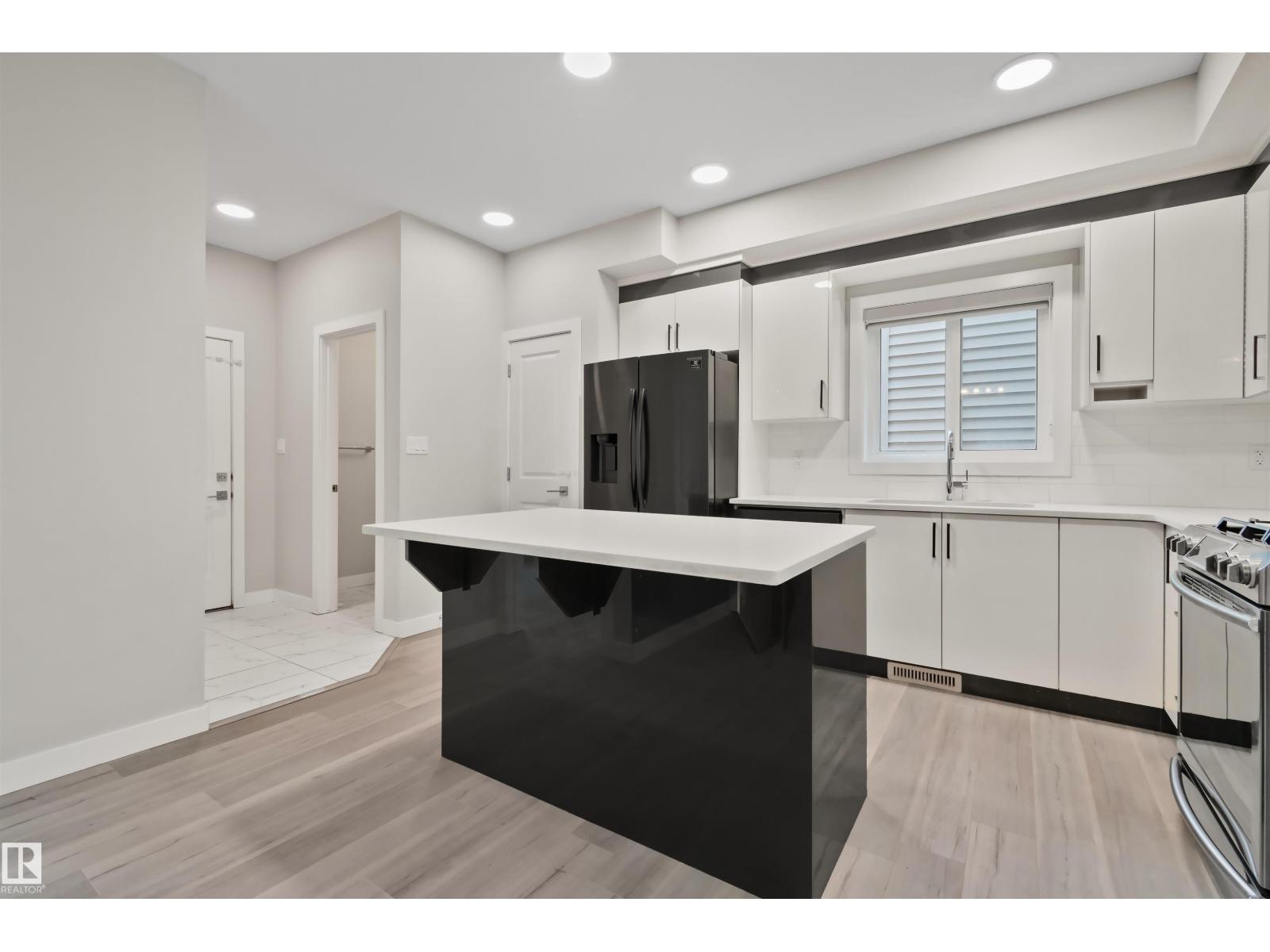 383 CHARLESWORTH DR SW - 10