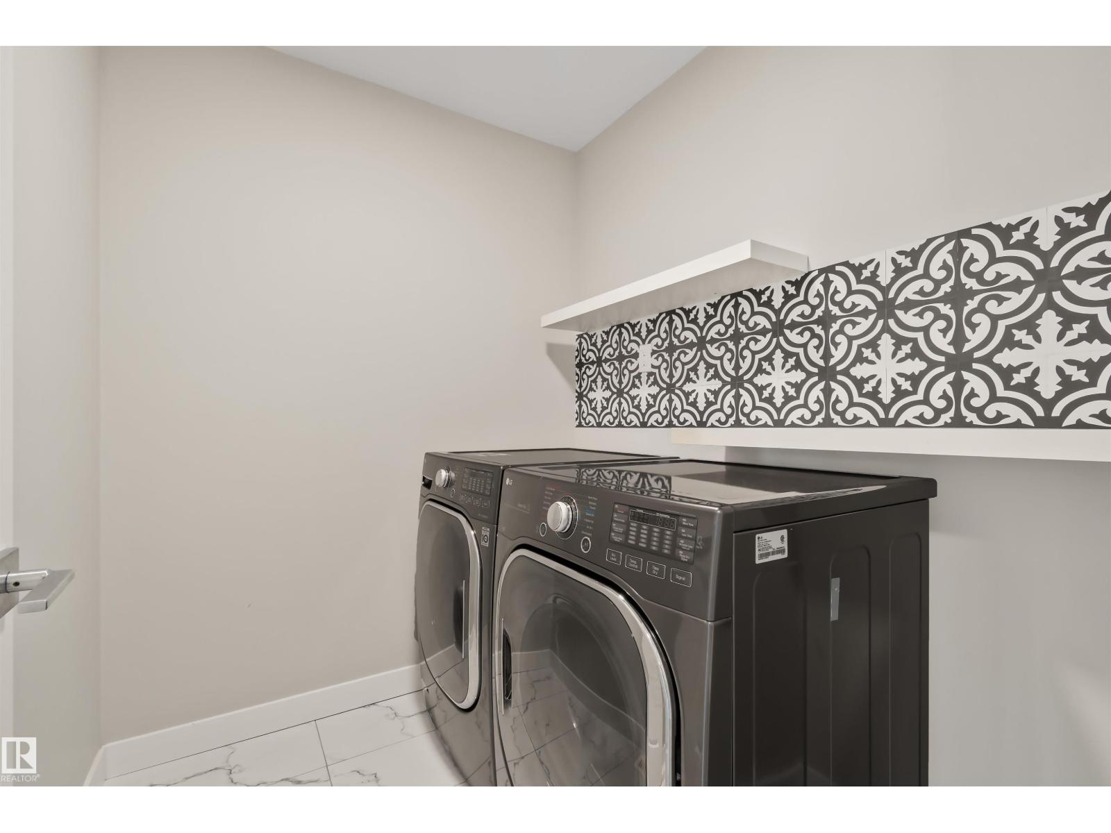 383 CHARLESWORTH DR SW - 28