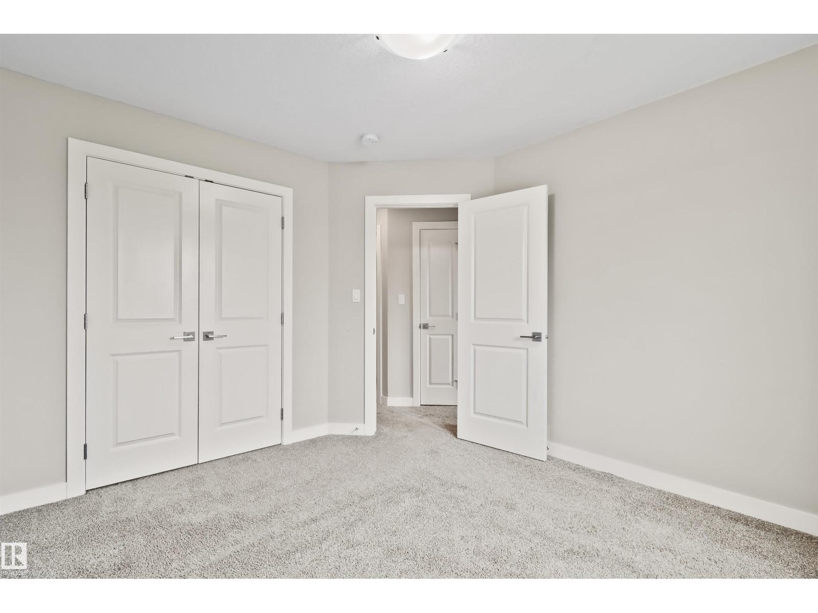 383 CHARLESWORTH DR SW - 33