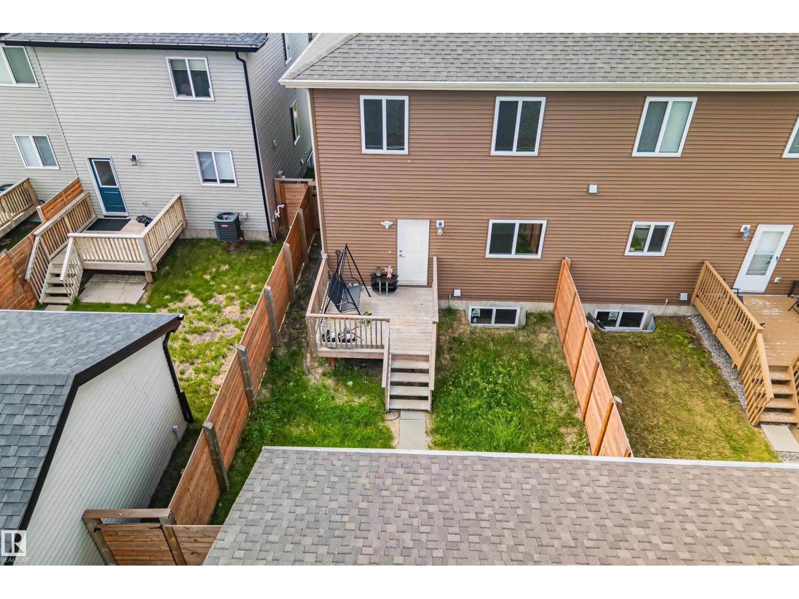 383 CHARLESWORTH DR SW - 42