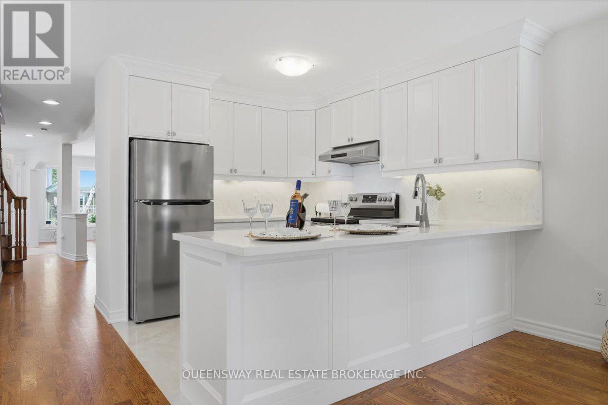 83 FLOYD AVENUE - Image 20