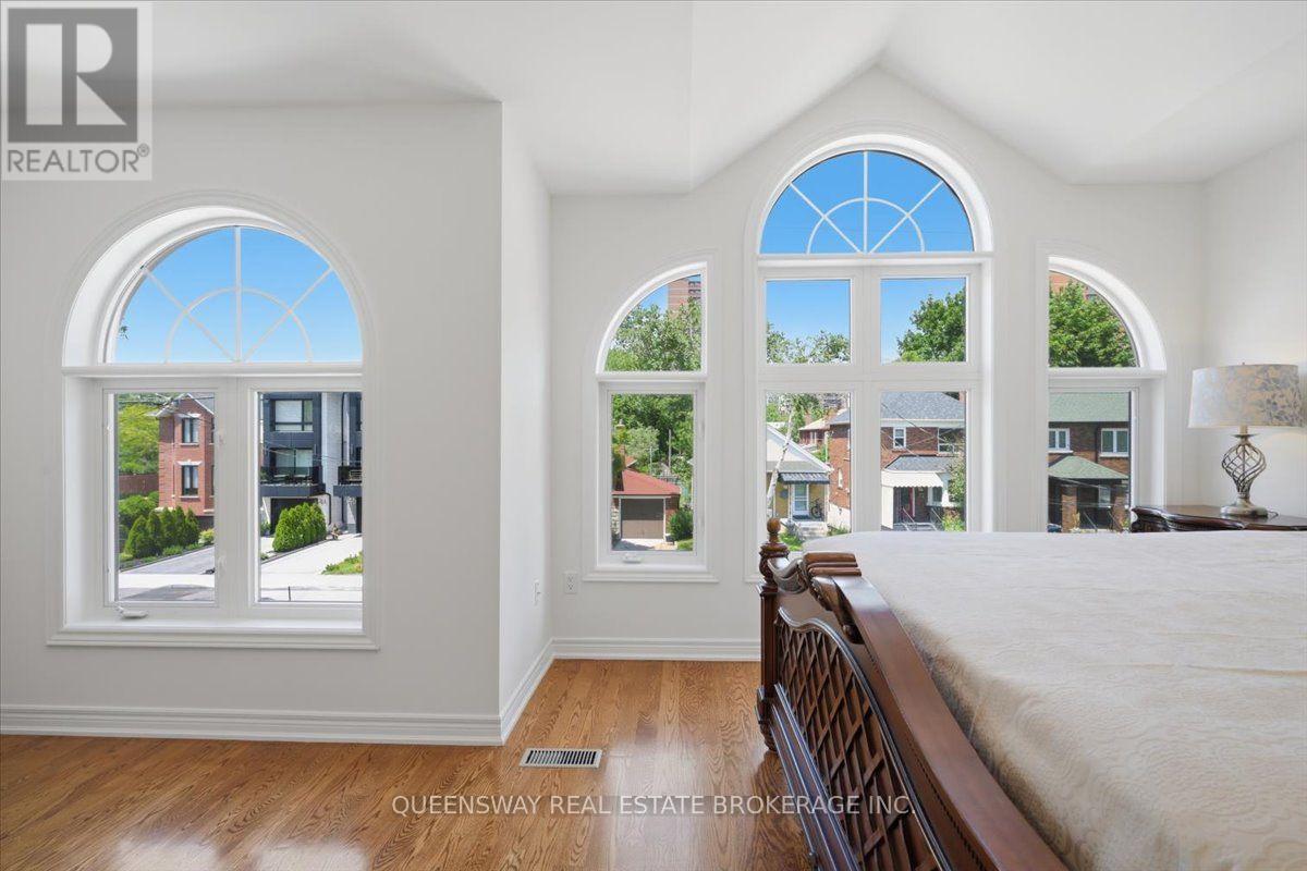 83 FLOYD AVENUE - Image 26