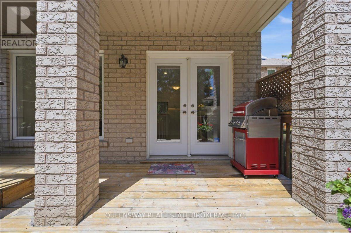 83 FLOYD AVENUE - Image 43