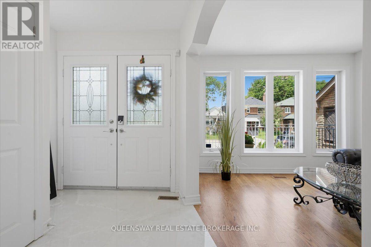 83 FLOYD AVENUE - Image 6