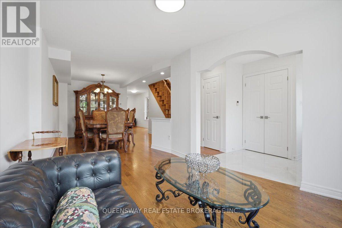 83 FLOYD AVENUE - Image 8