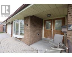 Bedroom 3 - 83 Pegasus Trail, Toronto, ON M1G3N8 Photo 6