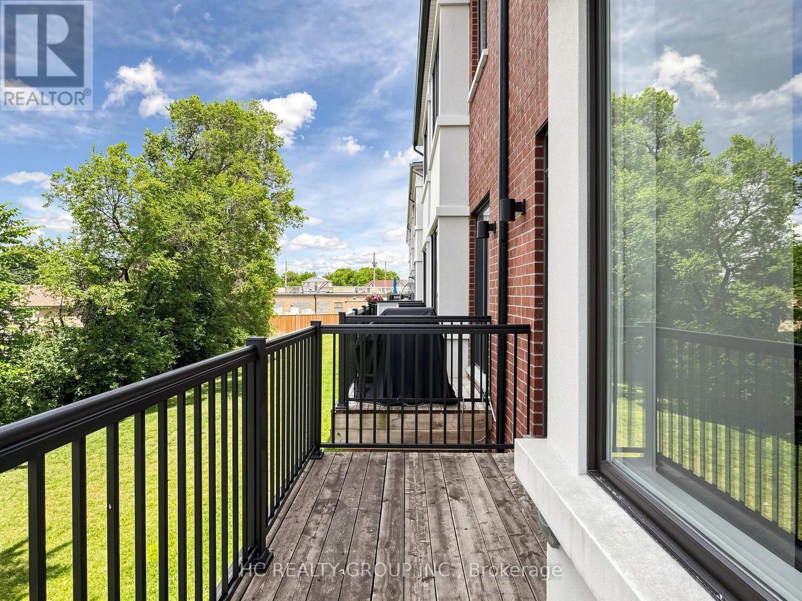 38 LAFFERTY LANE - 17