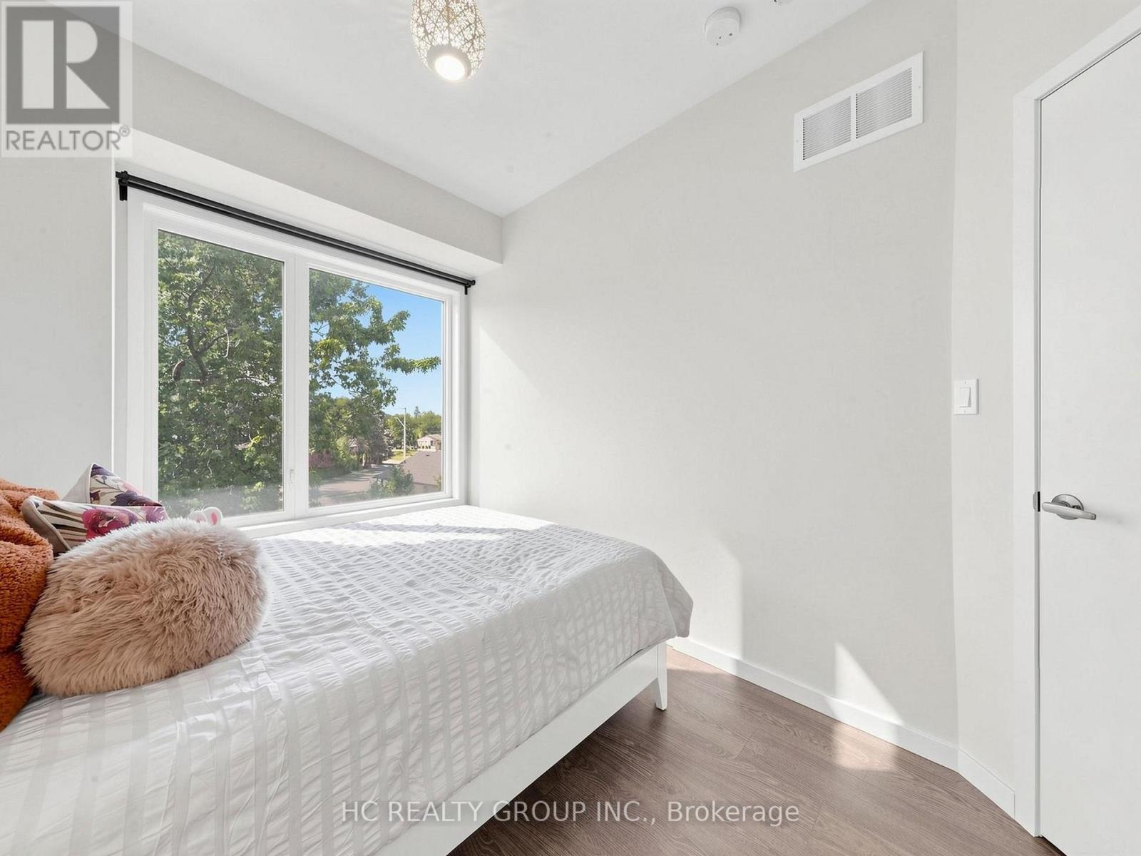 38 LAFFERTY LANE - 23