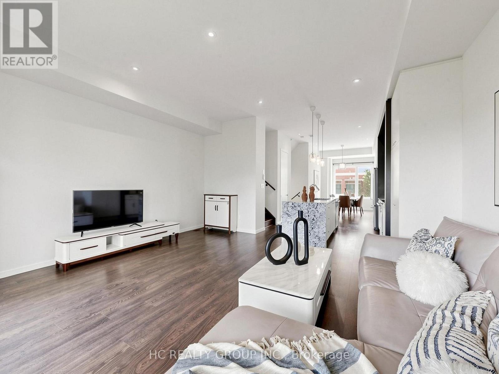 38 LAFFERTY LANE - 6