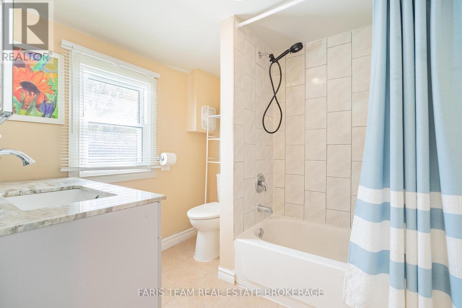 2083 LILAC DRIVE - 17