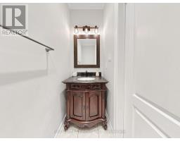 Bedroom 4 - 27 Wagon Wheel Crescent, Richmond Hill, ON L4E5E8 Photo 12