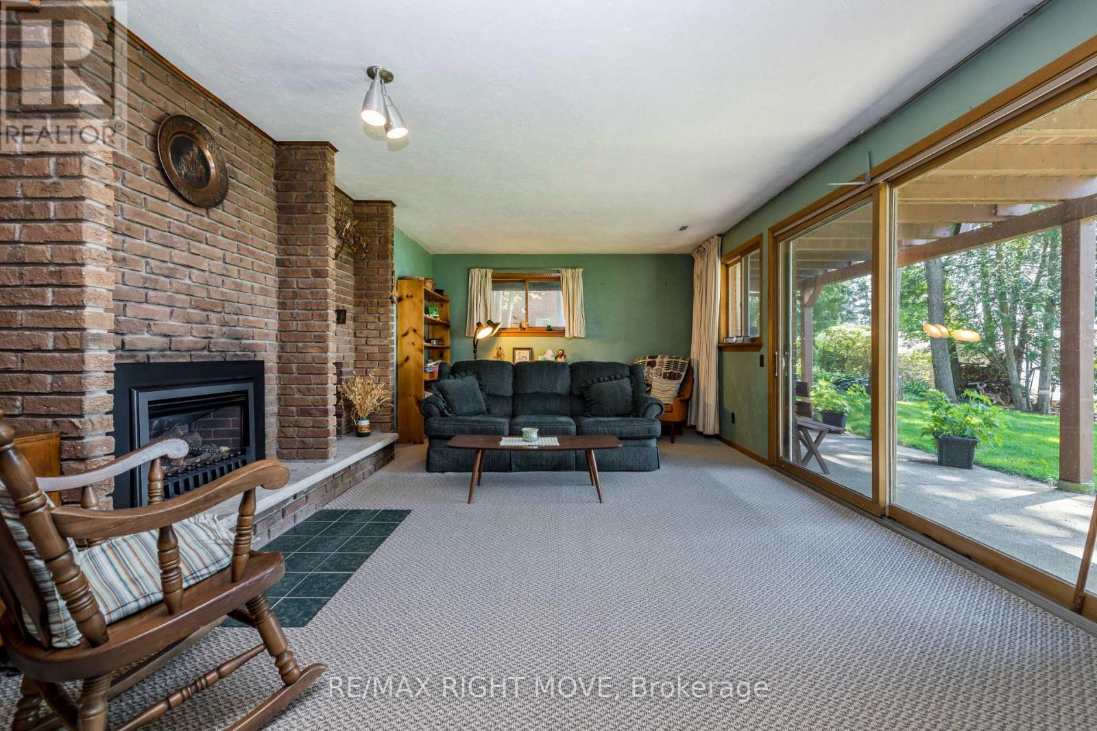 5498 FAWN BAY ROAD - 19