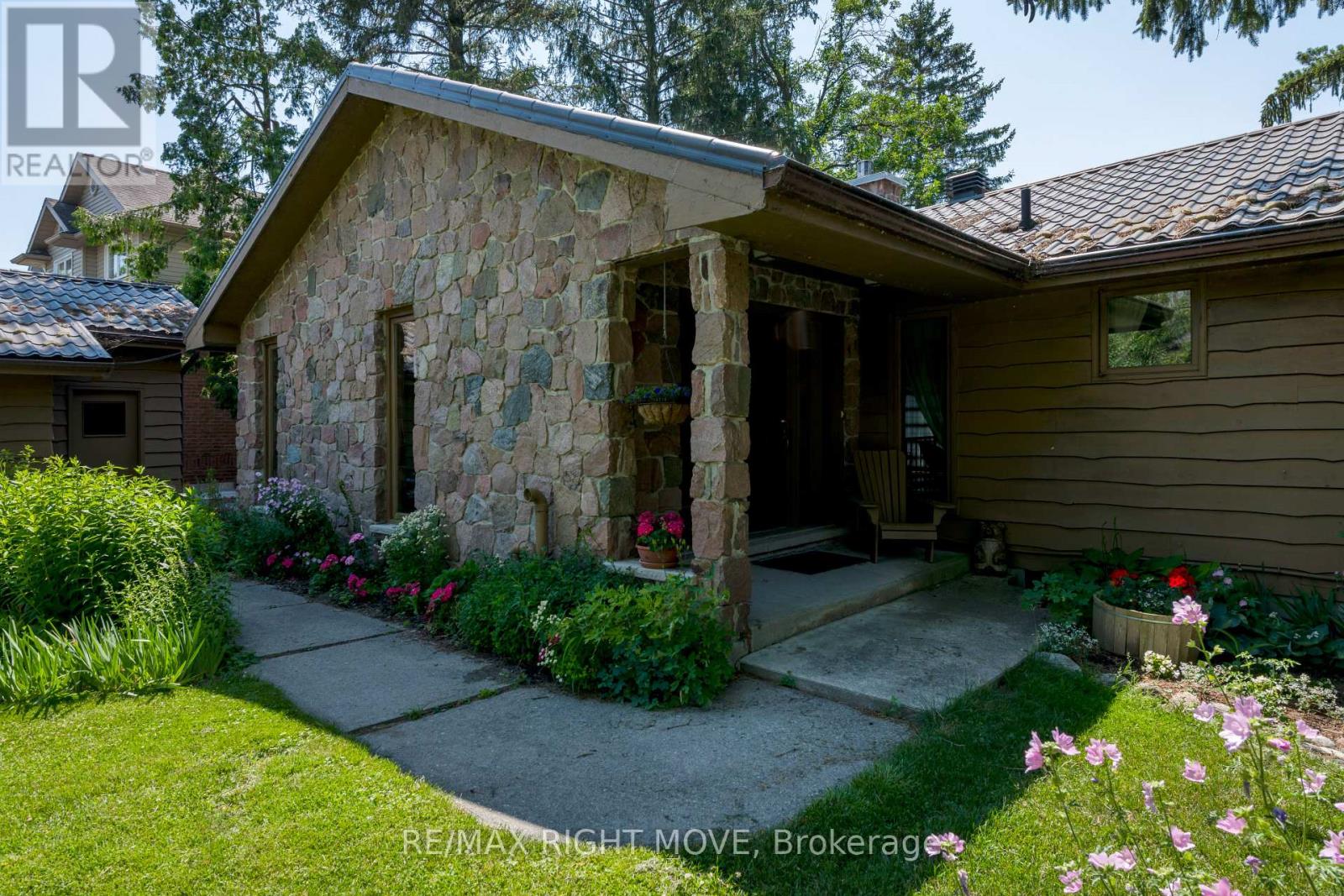 5498 FAWN BAY ROAD - 2