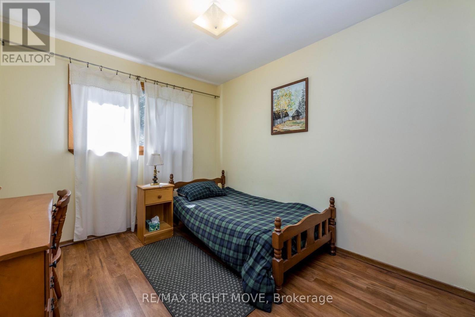 5498 FAWN BAY ROAD - 20