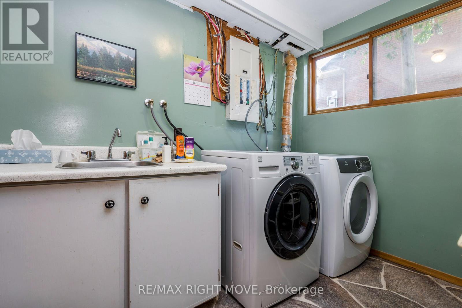 5498 FAWN BAY ROAD - 26