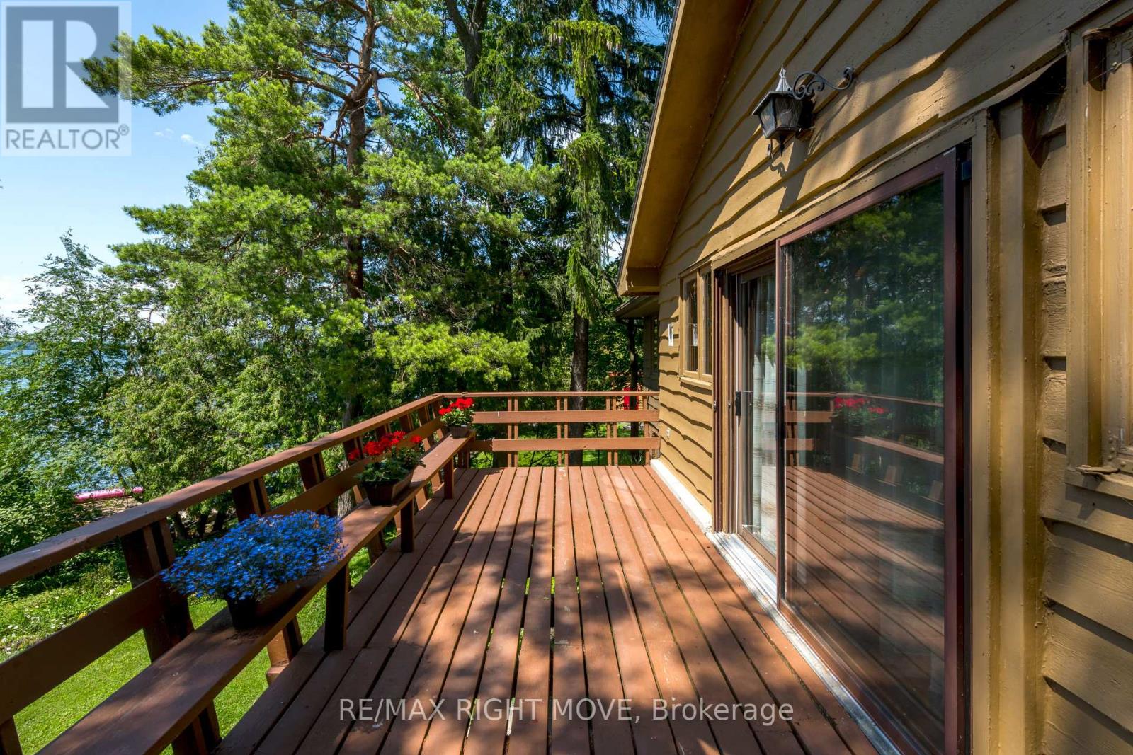 5498 FAWN BAY ROAD - 27