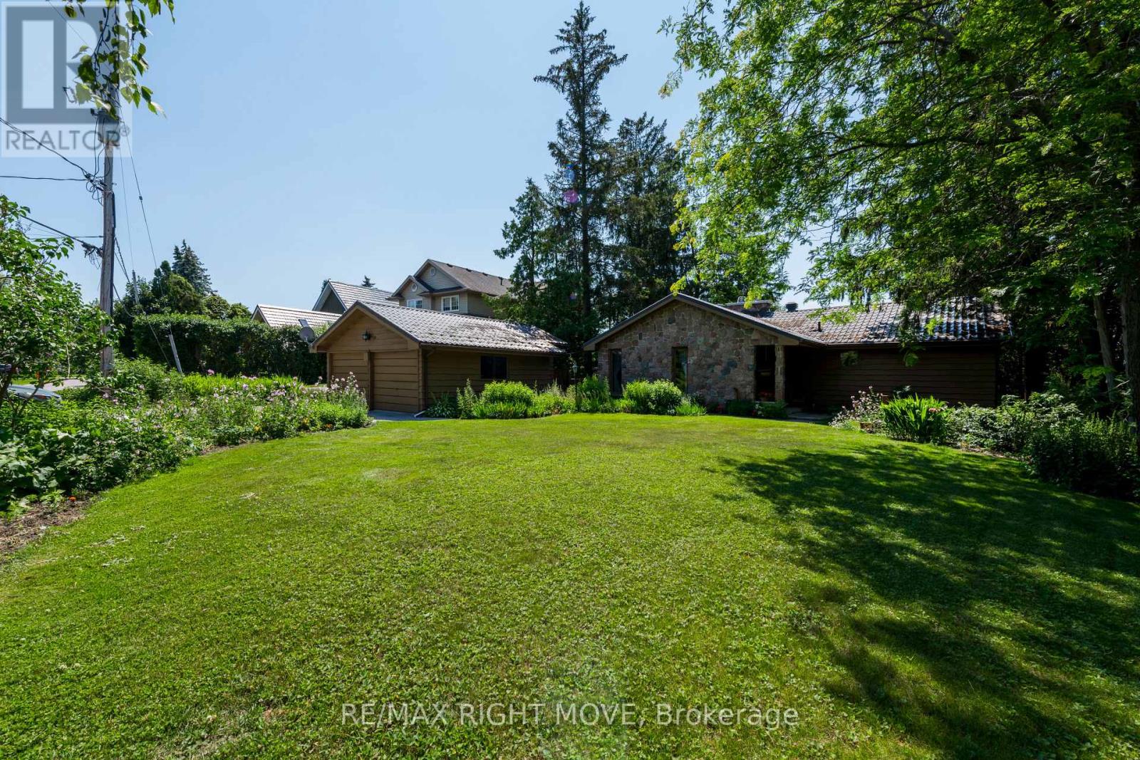 5498 FAWN BAY ROAD - 35
