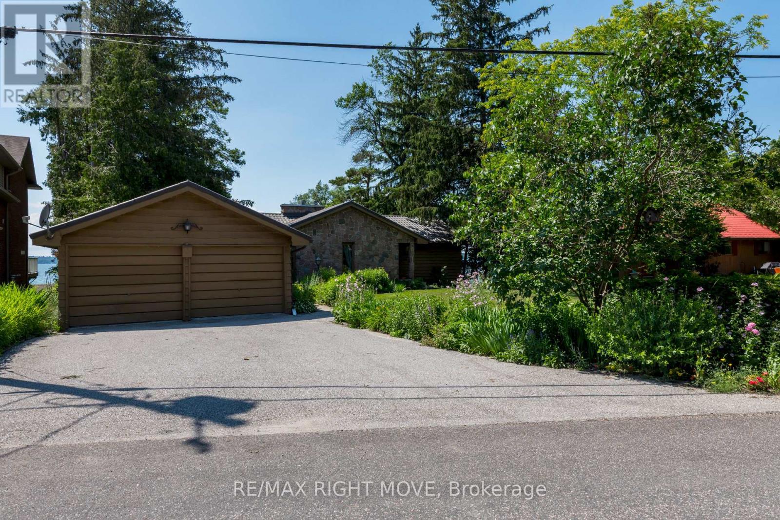 5498 FAWN BAY ROAD - 38
