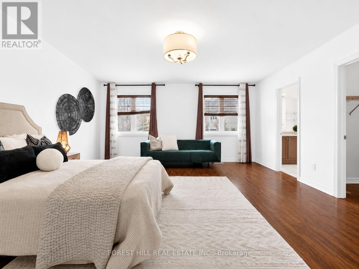 22 MCCOMBE LANE - 28