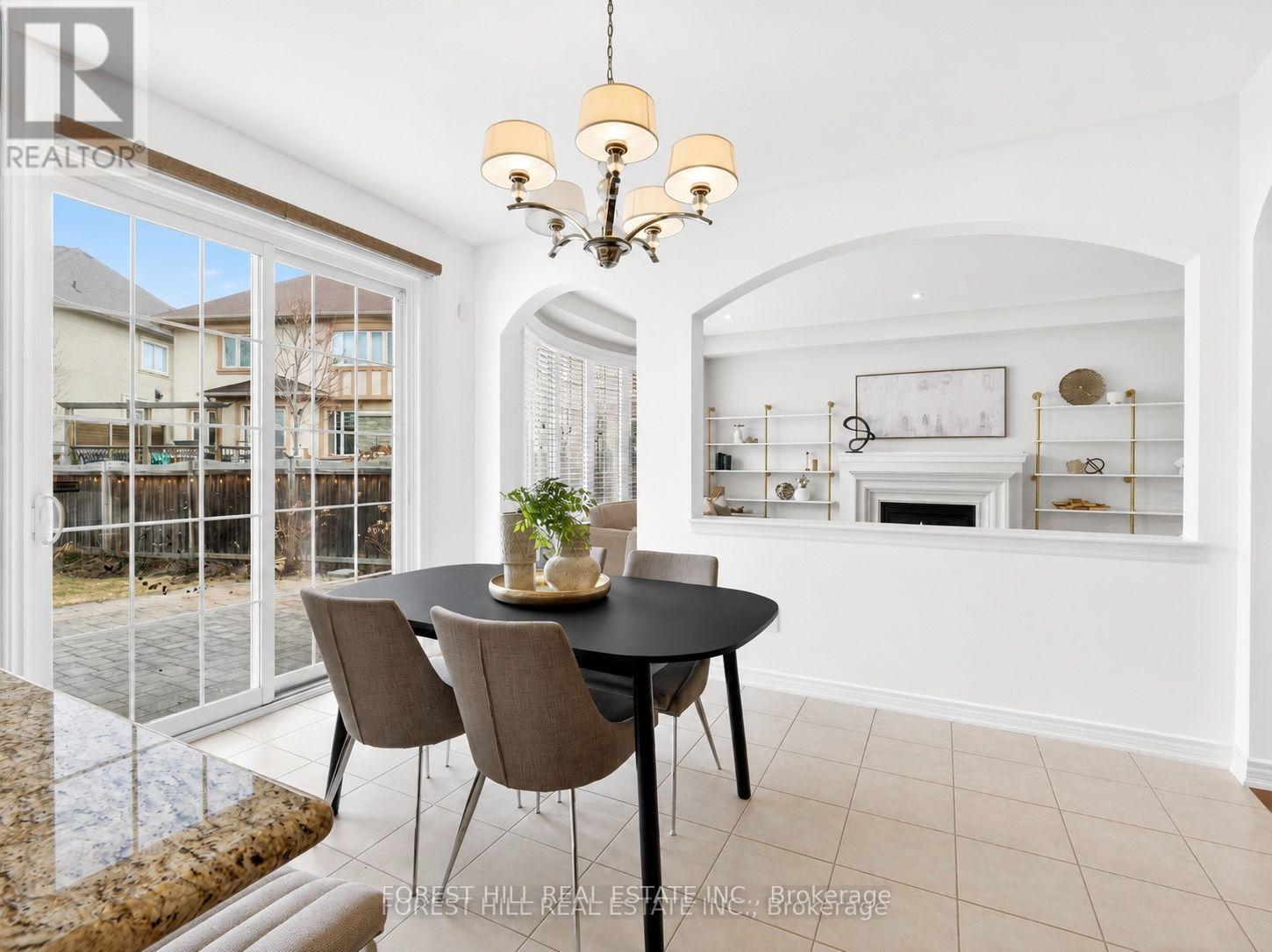 22 MCCOMBE LANE - 21