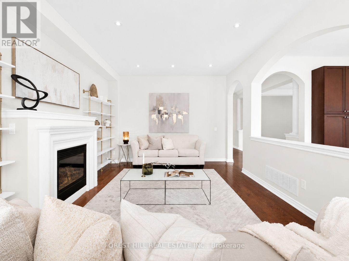 22 MCCOMBE LANE - 23