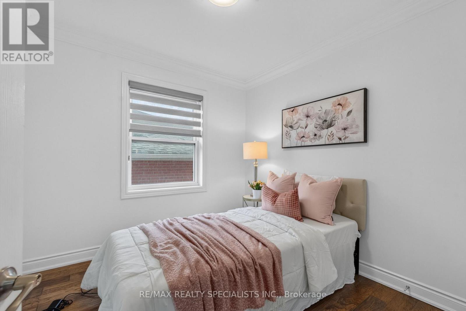 94 ERINGATE DRIVE - Image 21