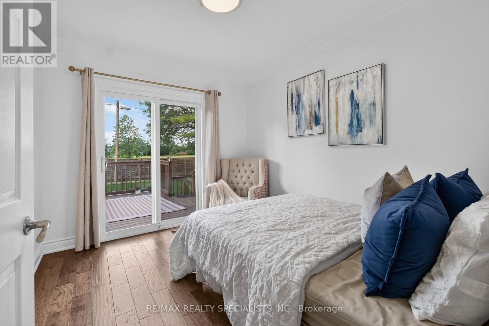 94 ERINGATE DRIVE - Image 23