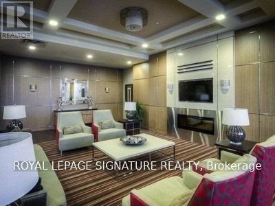 #821 2 EVA ROAD - Image 18