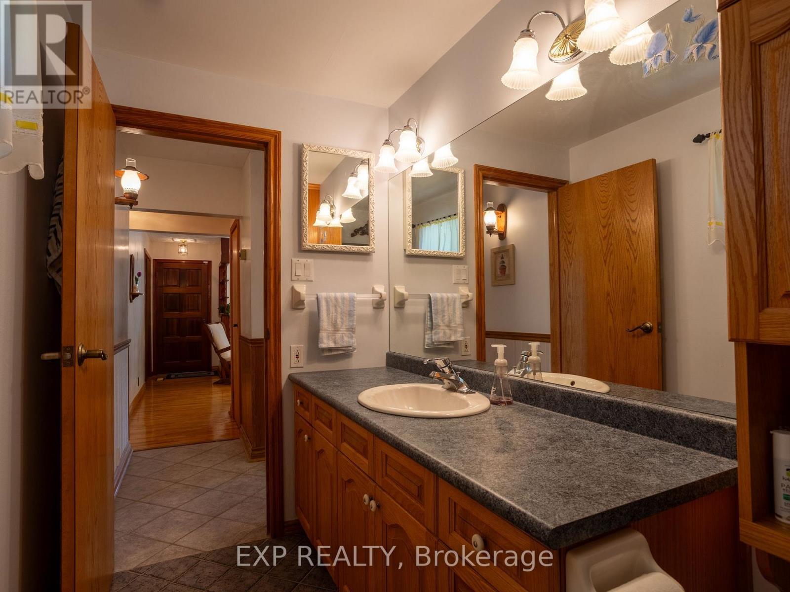 327 ANGELENE STREET - 7