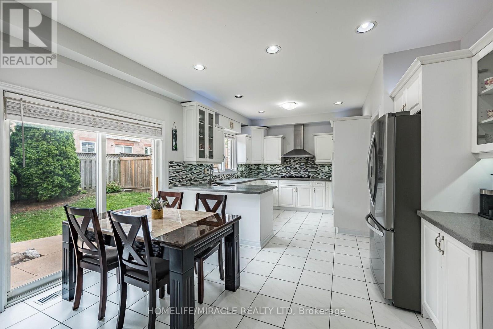 72 LOCKWOOD ROAD - 14