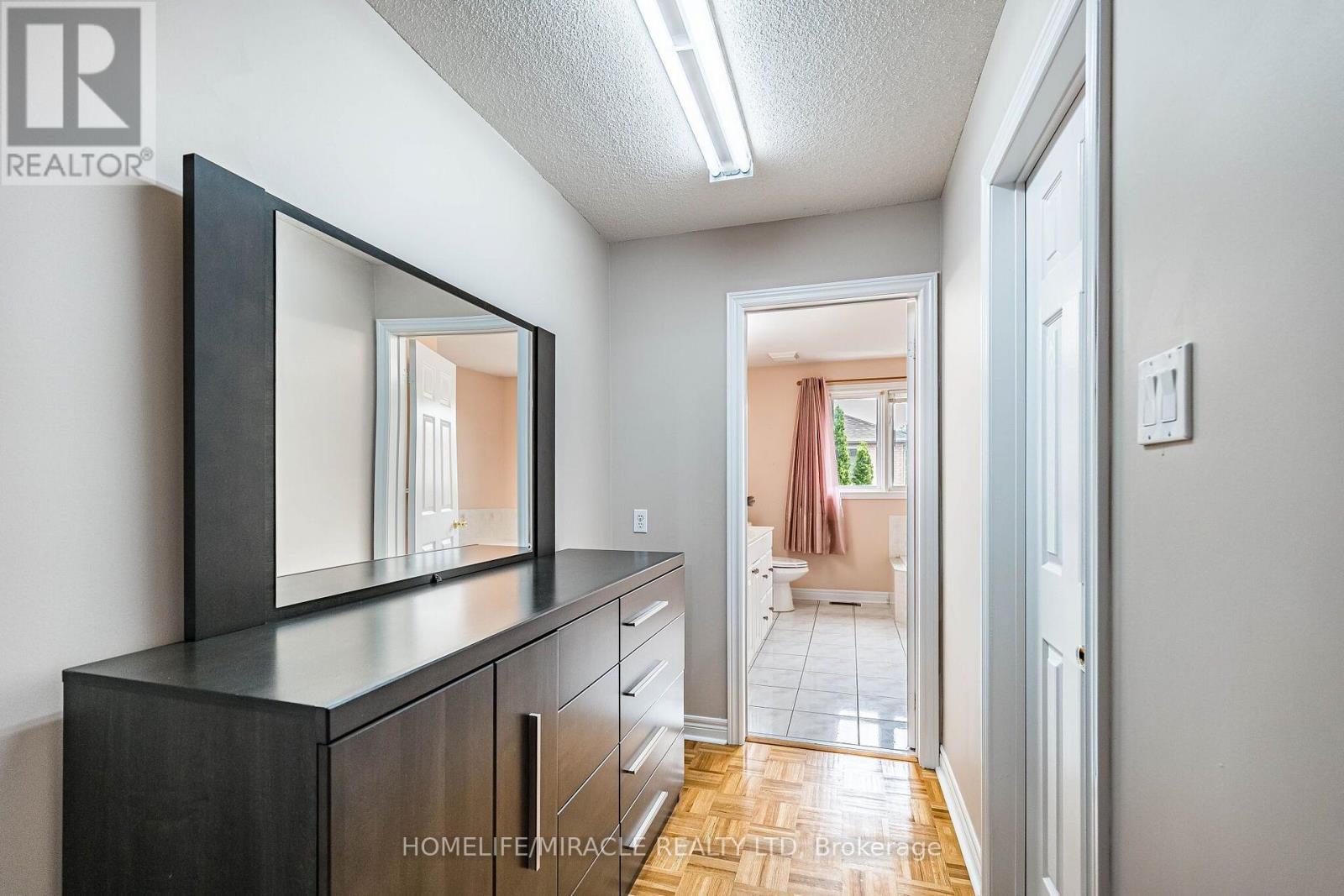 72 LOCKWOOD ROAD - 26