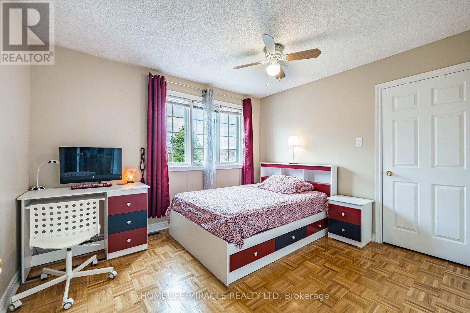 72 LOCKWOOD ROAD - 30