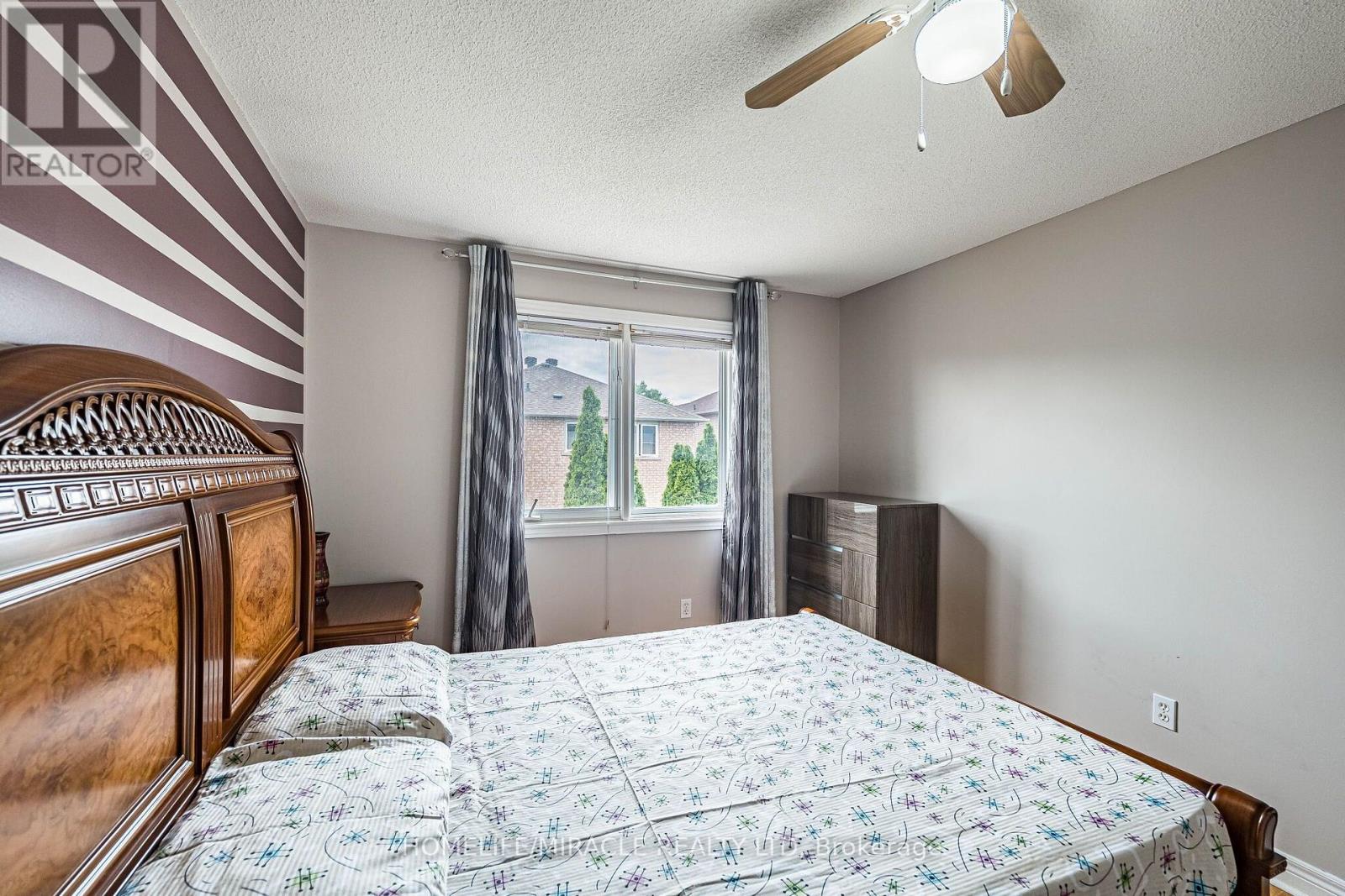 72 LOCKWOOD ROAD - 35