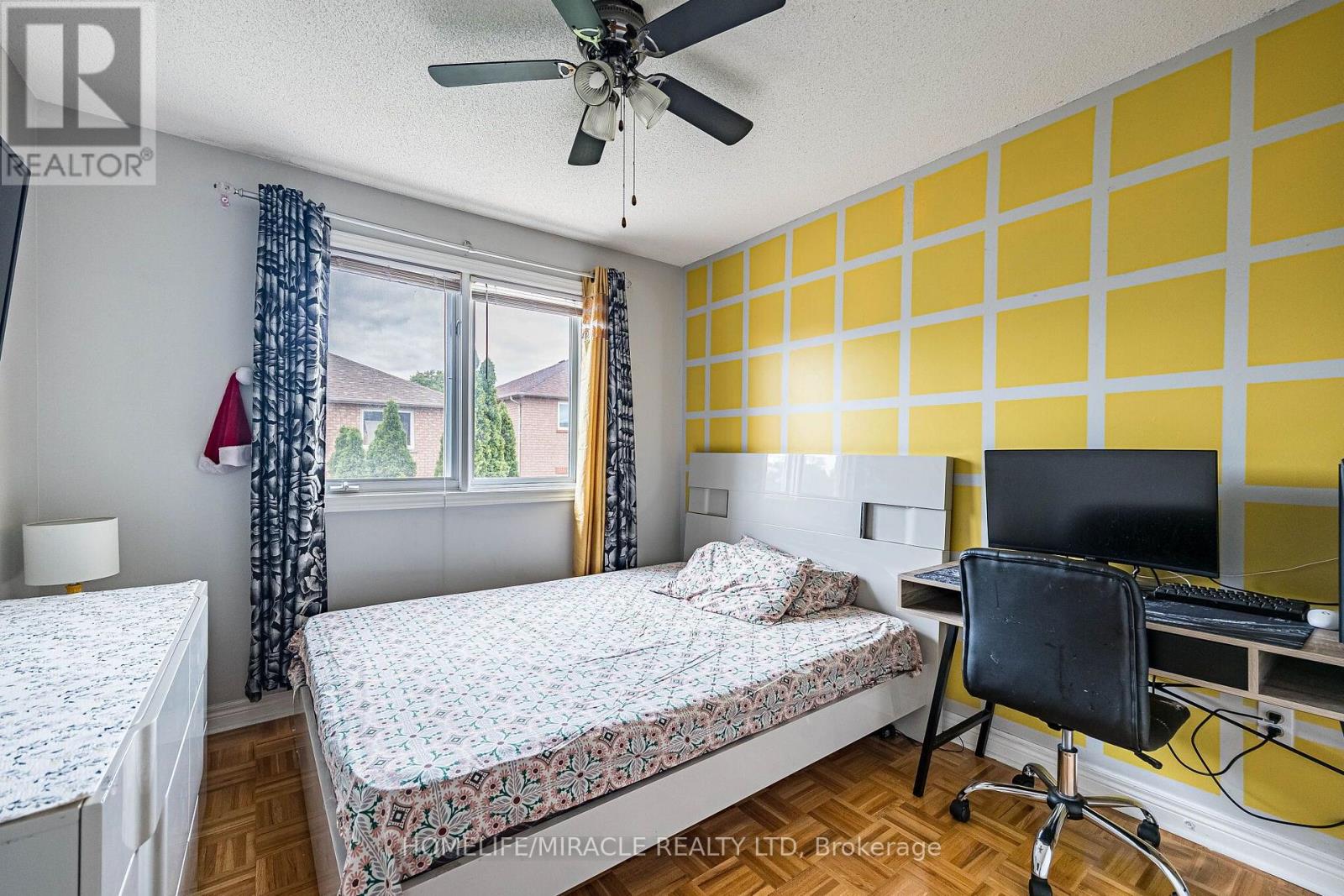 72 LOCKWOOD ROAD - 36