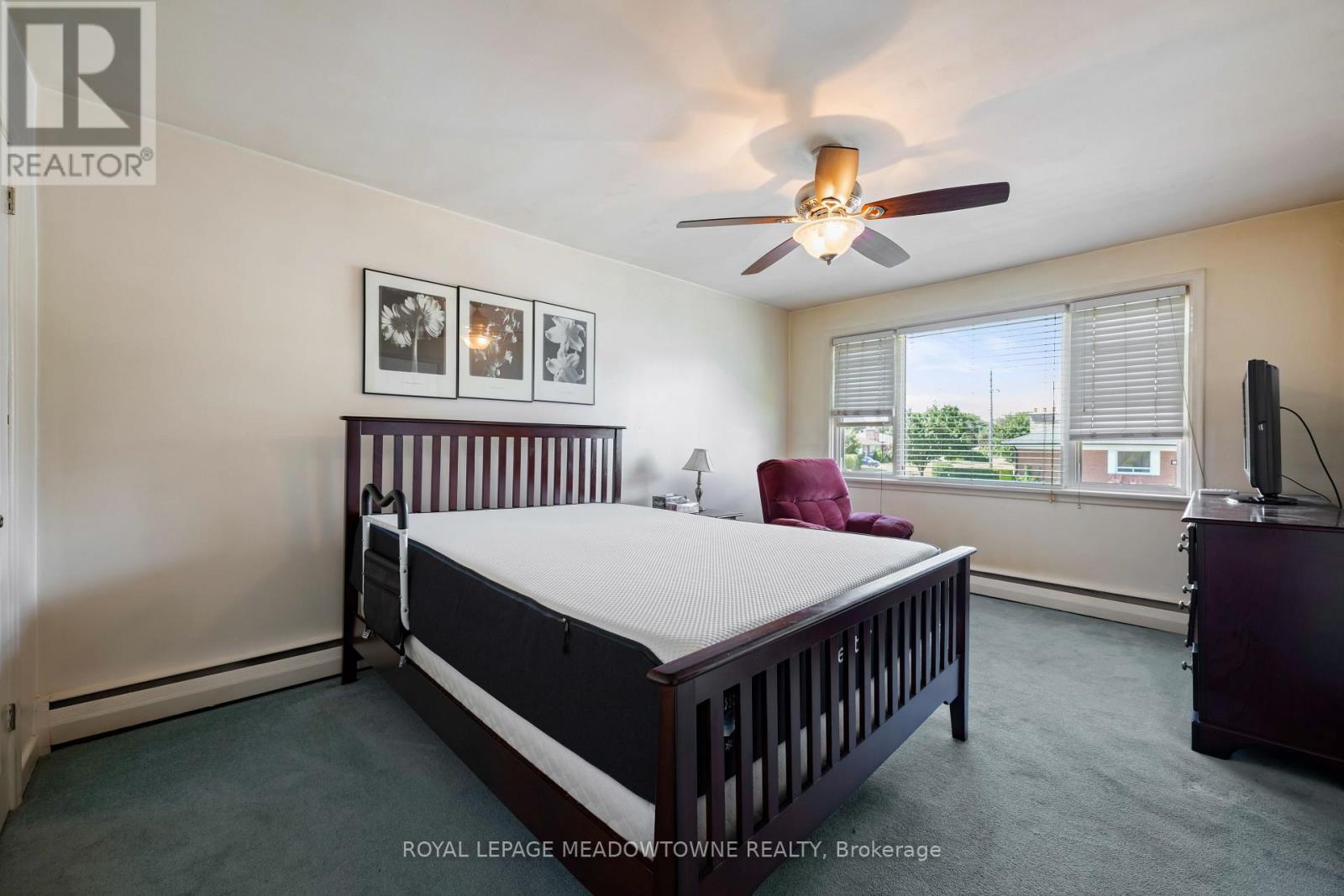 5 BOREAL ROAD - 32