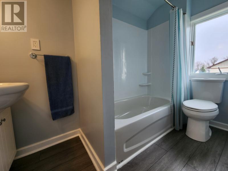 5 Crutchfield AVE - 9