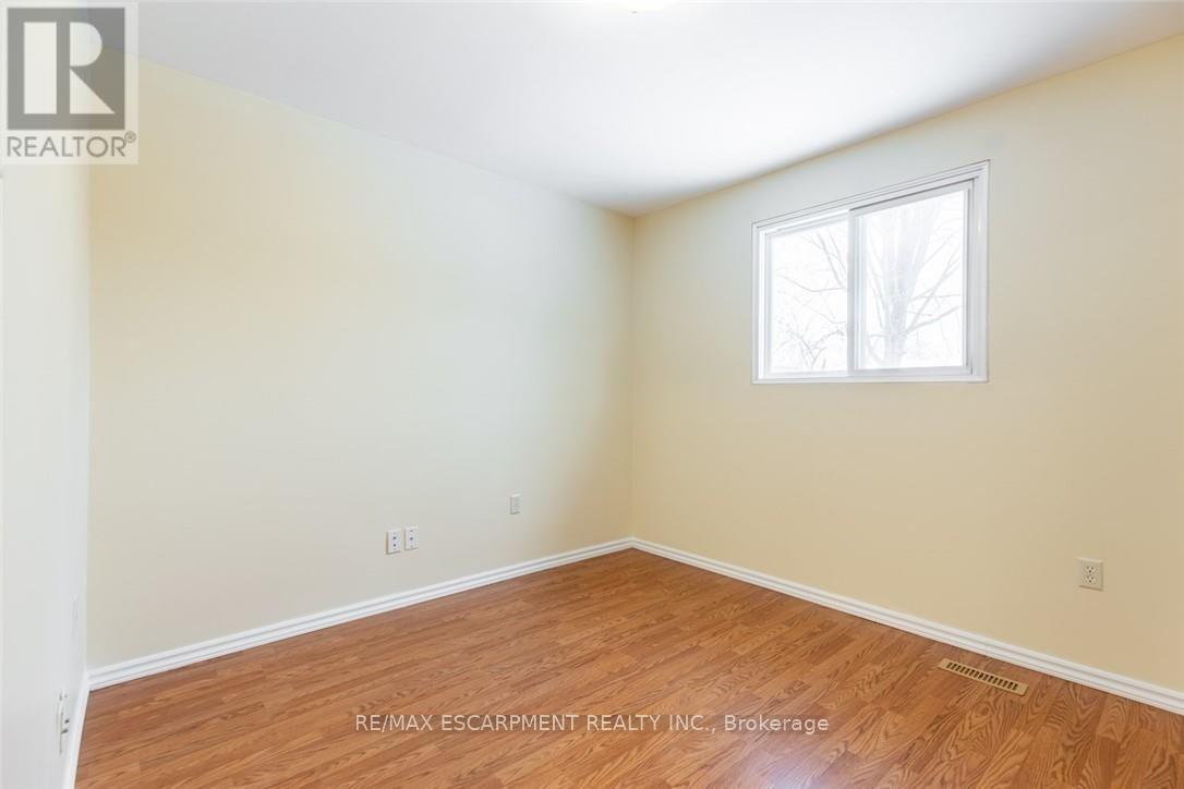 16 GARROW DRIVE - 10