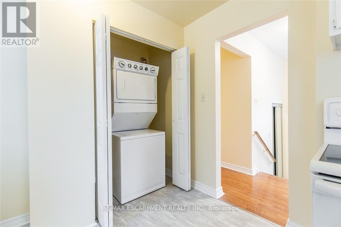 16 GARROW DRIVE - 13