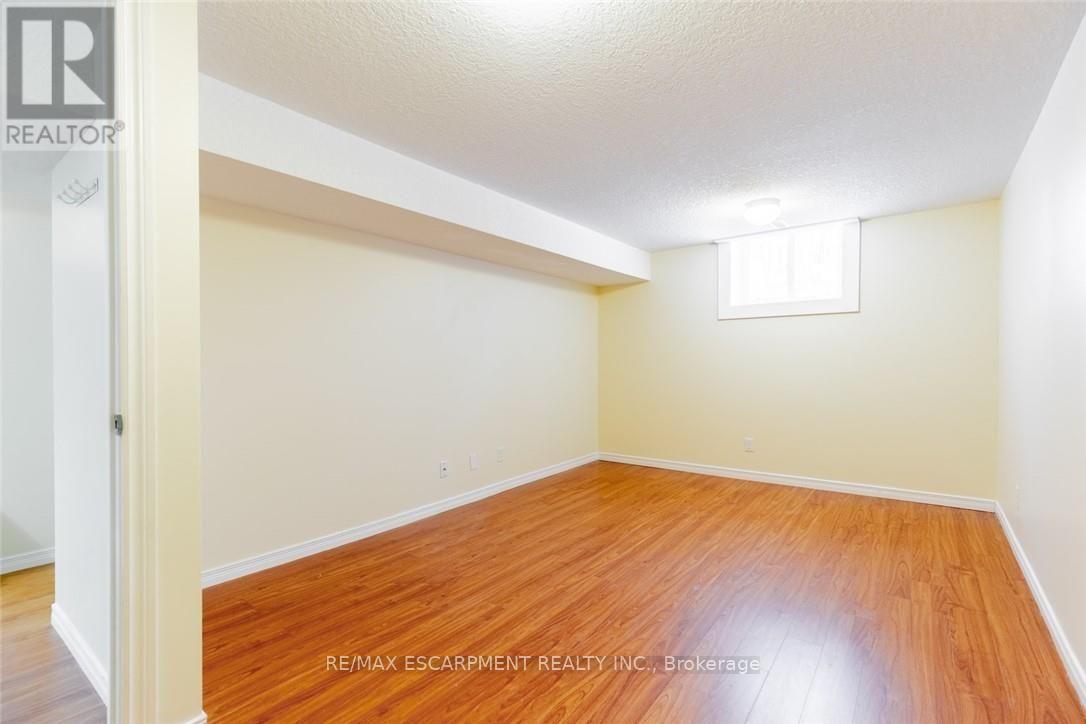 16 GARROW DRIVE - 21